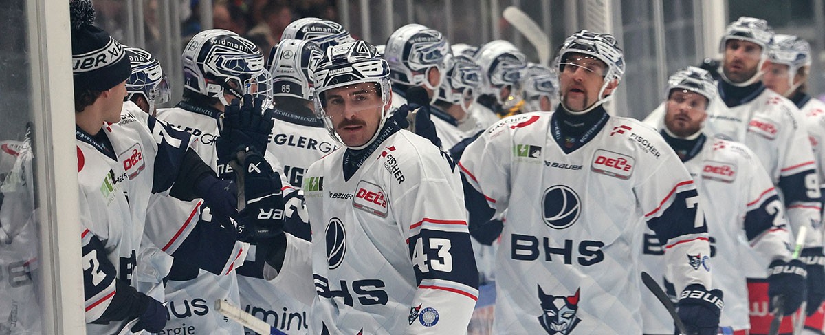 Weiden bejubelt Derbysieg