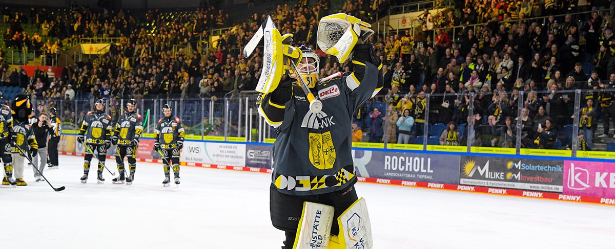 Felix Bick bleibt bei den Krefeld Pinguinen