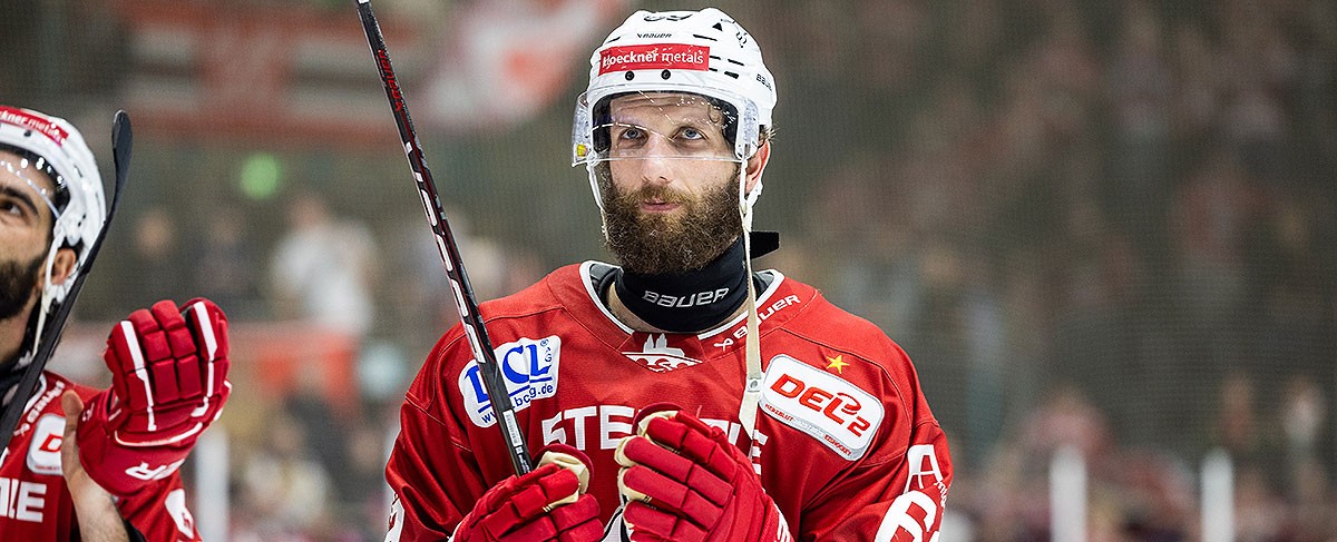 Ende einer Ära in Regensburg: Kapitän Nikola Gajovský beendet seine Karriere