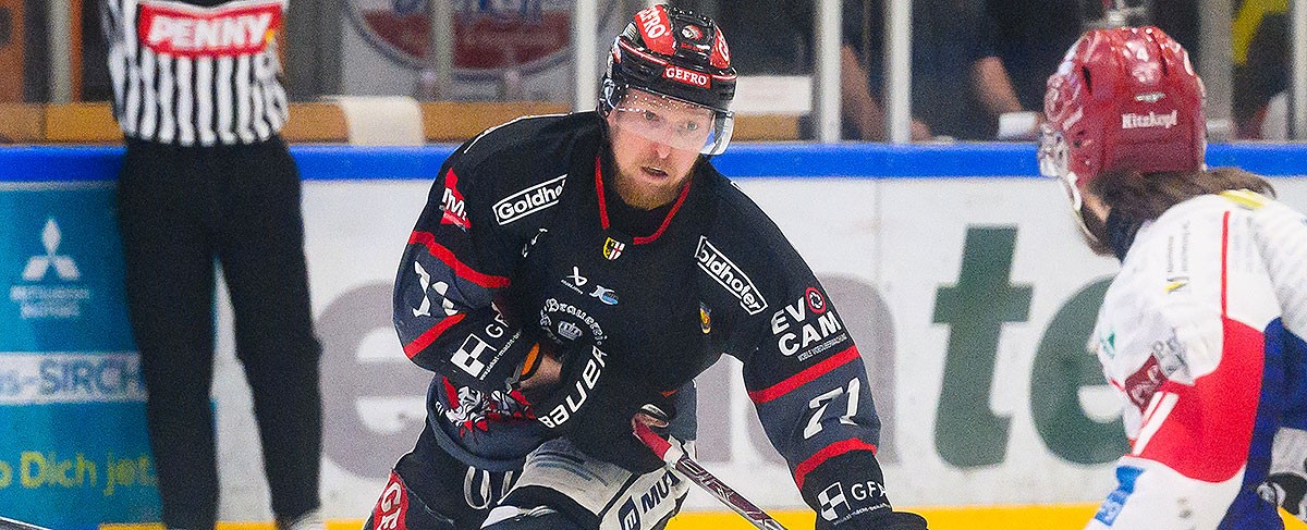 Wichtige Stütze bleibt: Eddy Homjakovs stürmt für Memmingen in der DEL2