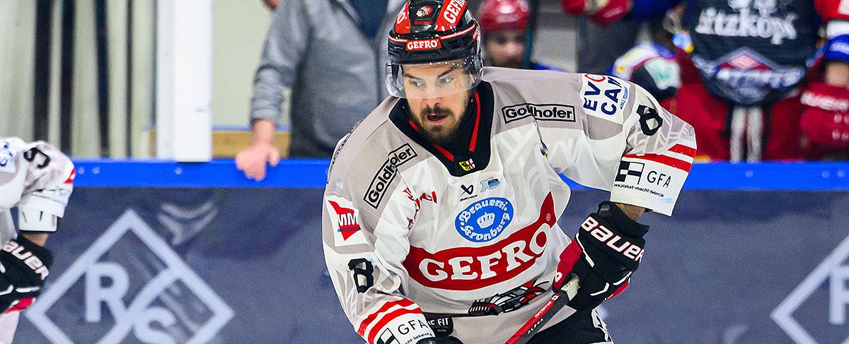 Topscorer Felix Brassard stürmt weiter für Memmingen