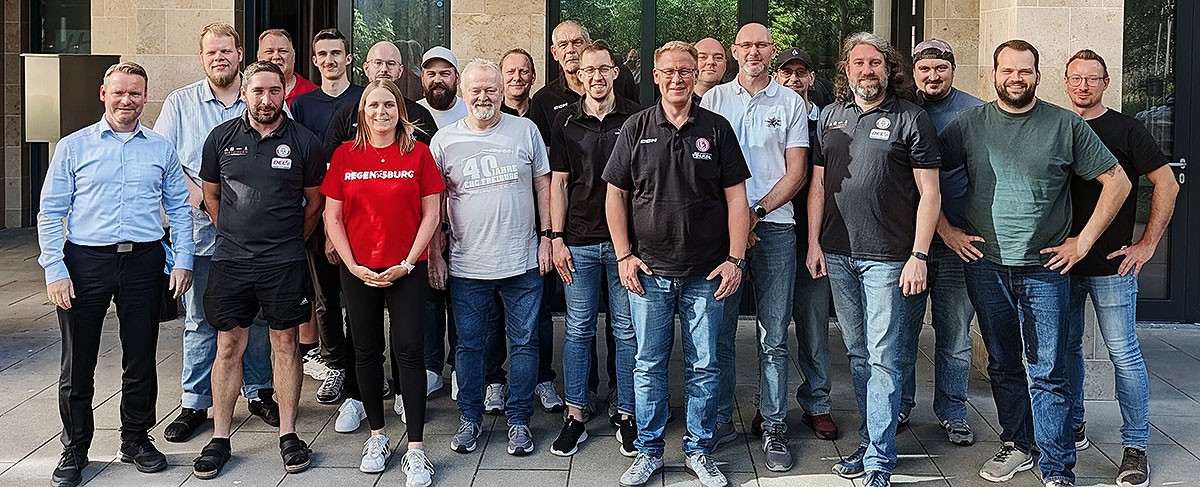 Konstruktiv und zukunftsorientiert: DEL2-Fanbeauftragte tagen in Rosenheim und wählen neues Sprechertrio