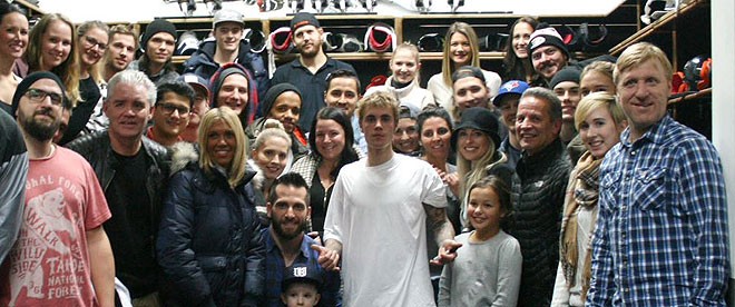 Justin Bieber zu Besuch bei einem DEL2-Standort
