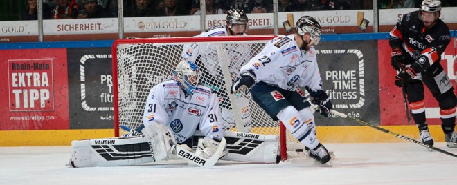 Kassel beschenkt sich mit Derbysieg