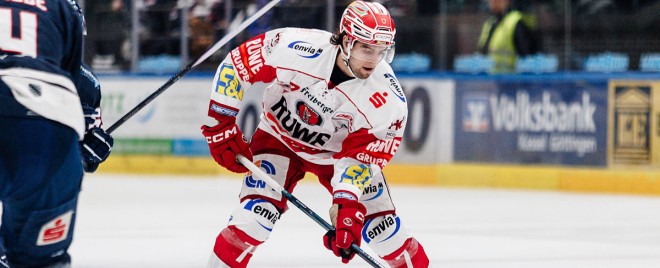 Adam McCormick verlängert bei den Eispiraten