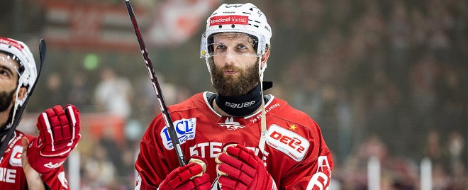 Ende einer Ära in Regensburg: Kapitän Nikola Gajovský beendet seine Karriere